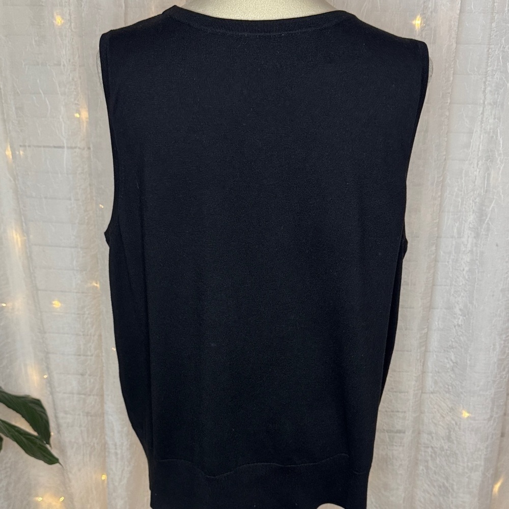 Talbots Classic Black Sleeveless Sweater - Picture 4 of 8